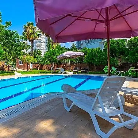 Melissas Hotel 5*